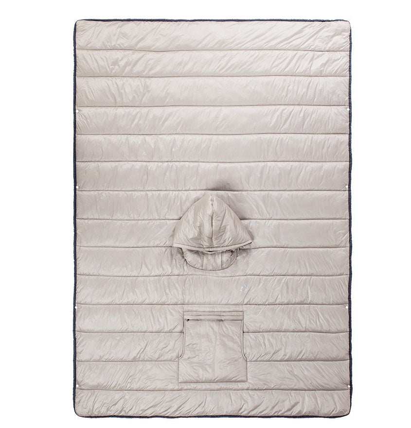 Experience Comfort Anywhere with Our Portable Camping Quilt