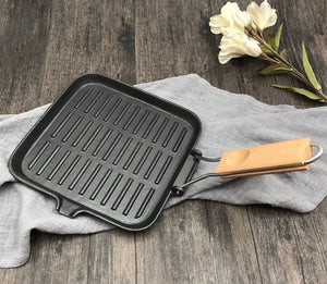 Discover the Ultimate Camping Companion: The Cast Iron Steak Skillet Folding Pan