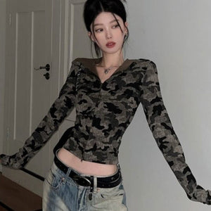 Discover the Women's Early Autumn Camouflage Long-Sleeve Hooded Jacket